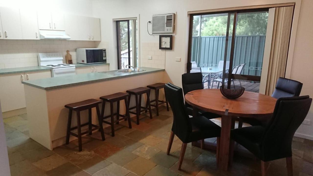 Shepparton Golf Motel Esterno foto